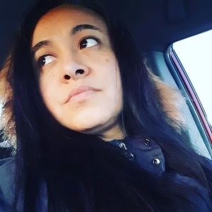 Meet your Posher, Mirella